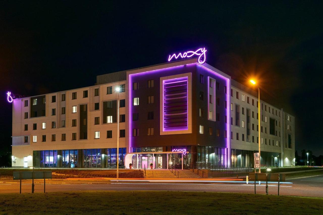 Moxy Edinburgh Airport Hotel Ingliston Buitenkant foto